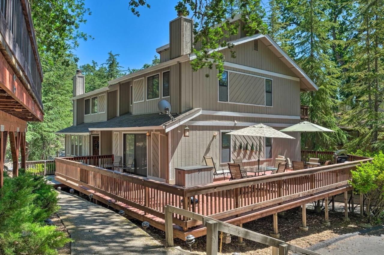 Pine Mountain Lake Haven With Spacious Deck! Groveland Extérieur photo