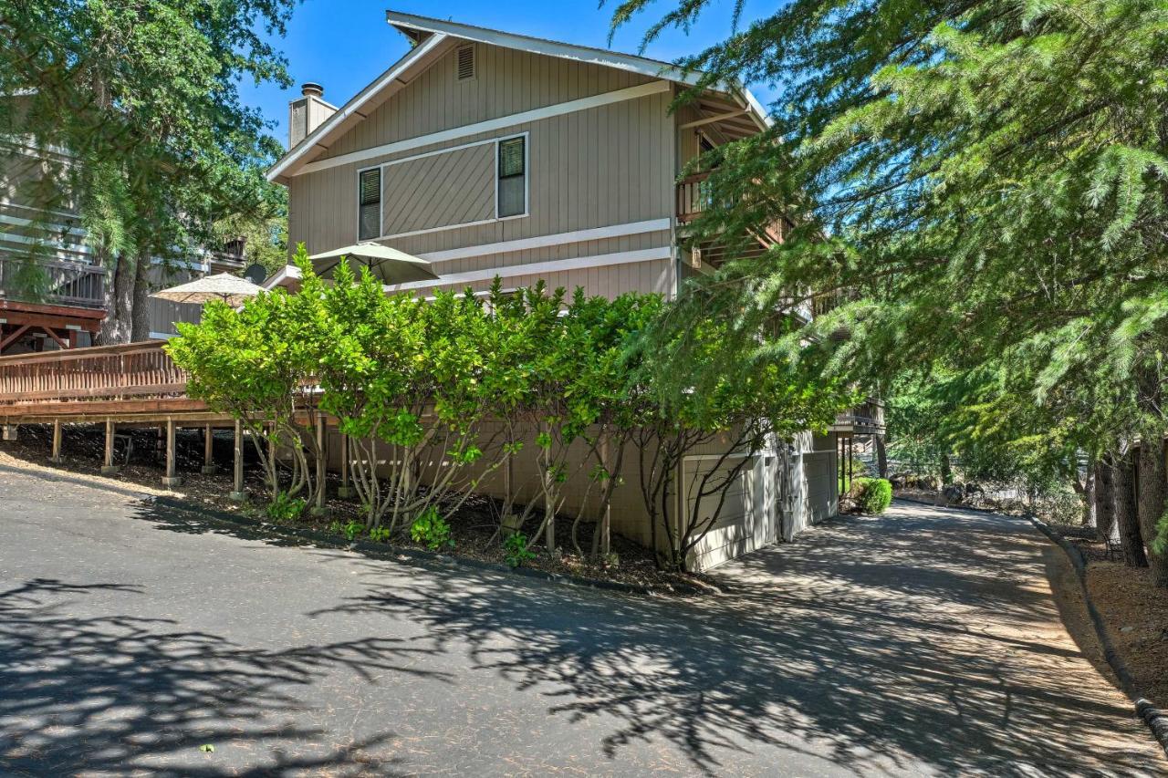 Pine Mountain Lake Haven With Spacious Deck! Groveland Extérieur photo